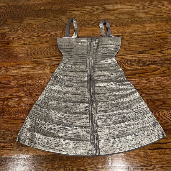 Herve Leger bandage flare dress - Picture 3 of 6